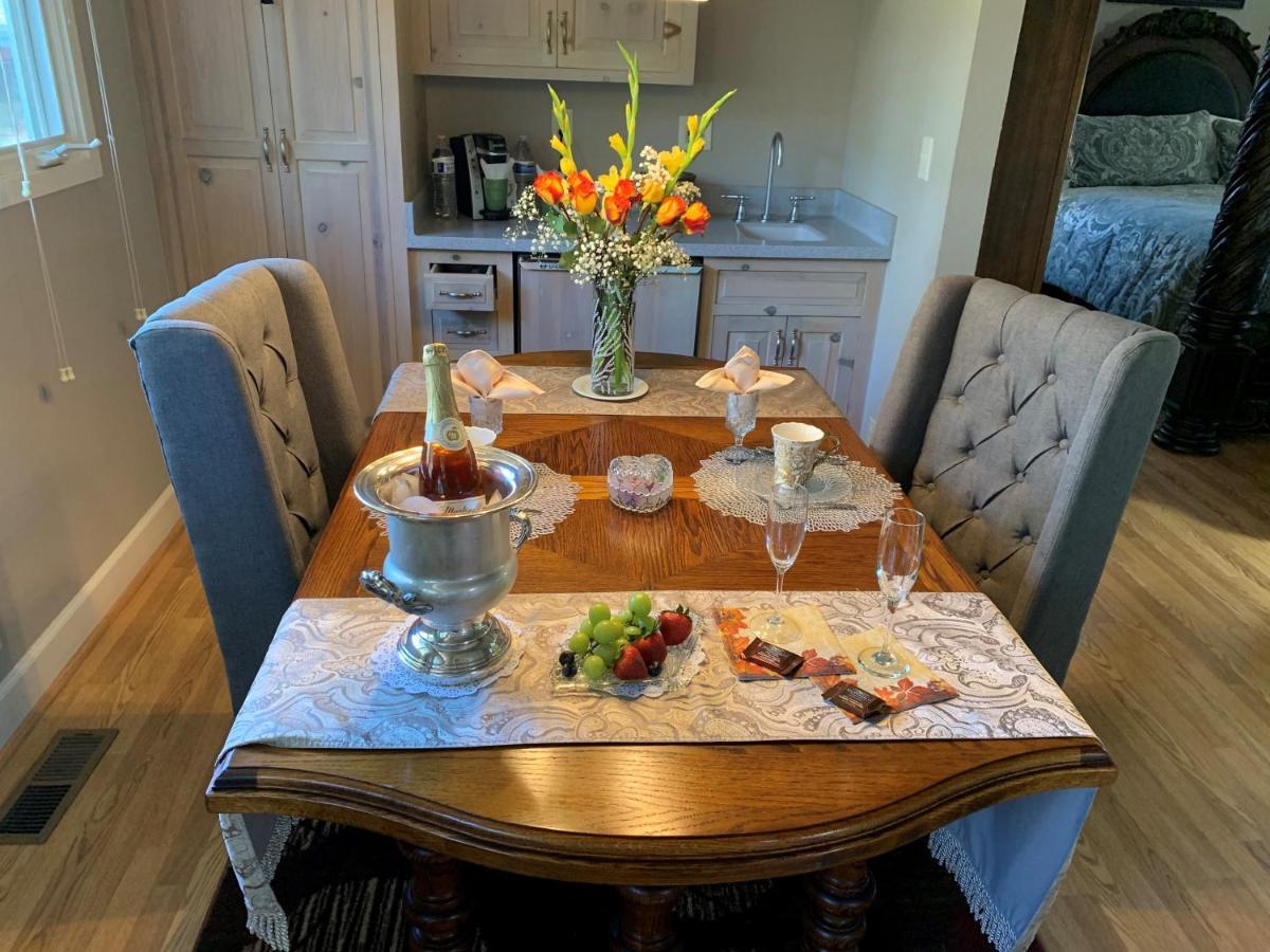 カリストガ フットヒル ハウス Bed & Breakfast エクステリア 写真