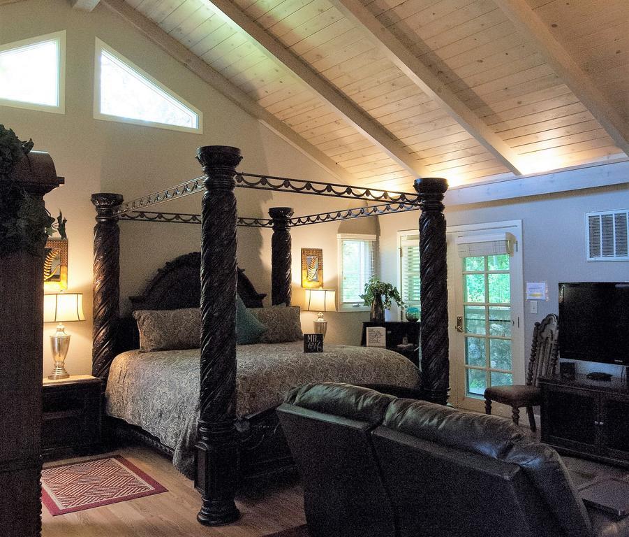 カリストガ フットヒル ハウス Bed & Breakfast エクステリア 写真